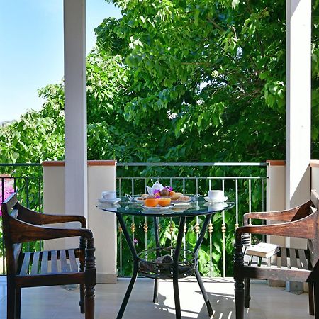 Hotel & Apartments Villa Linda Джардини-Наксос Экстерьер фото