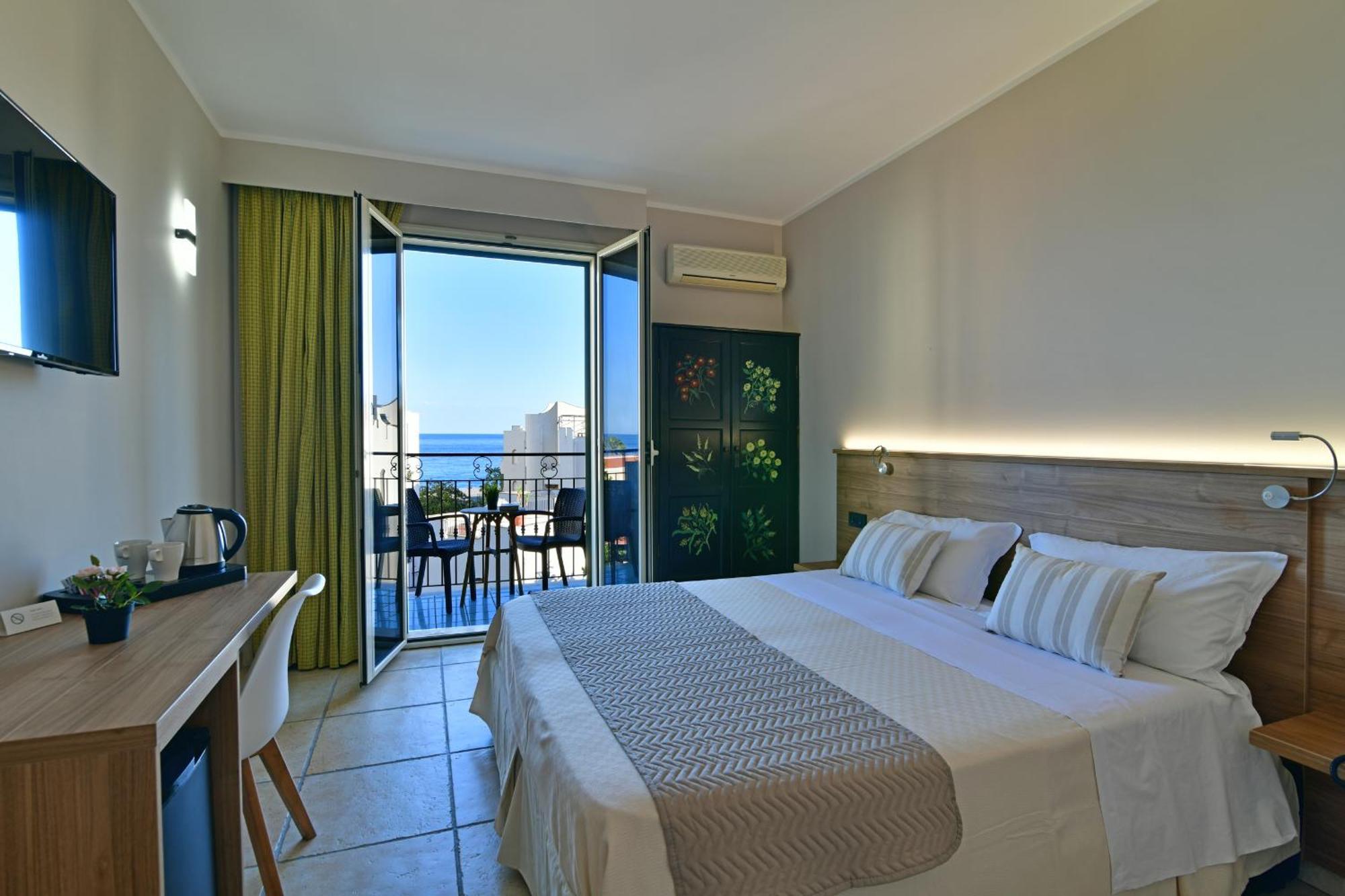 Hotel & Apartments Villa Linda Джардини-Наксос Экстерьер фото